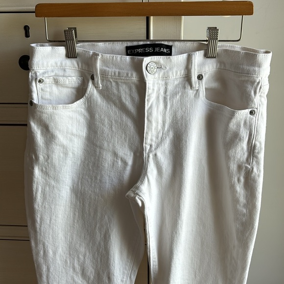 Express Jeans Legging. White. Size 10. - Picture 2 of 10